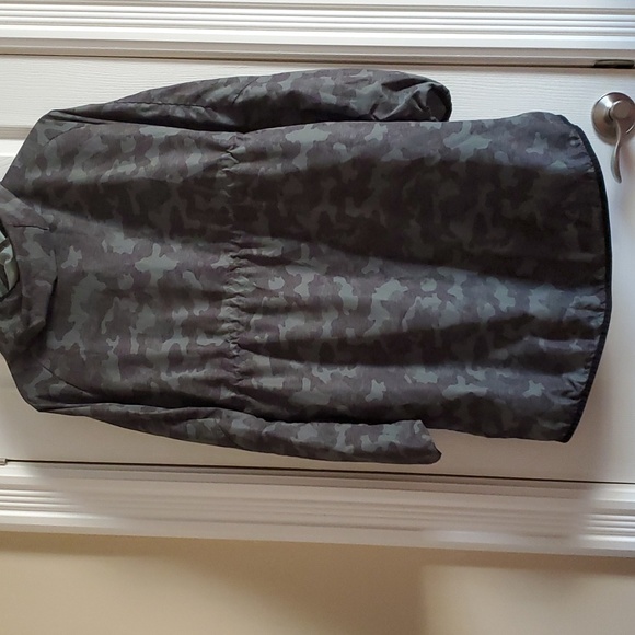 GUC Askya size M Women's Light Windbreaker Jacket Camouflage - Picture 8 of 8